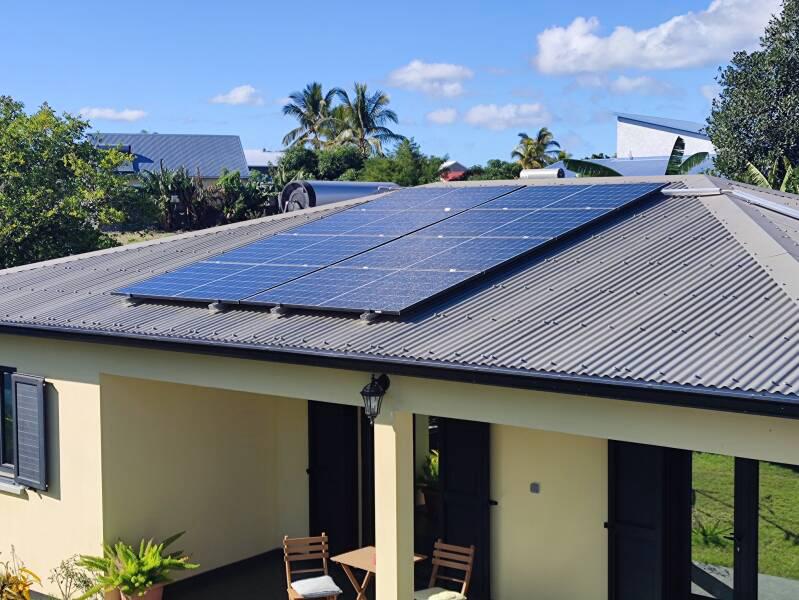 Installation solaire de 6 kWc sur une maison à Petit-Bourg, Guadeloupe
